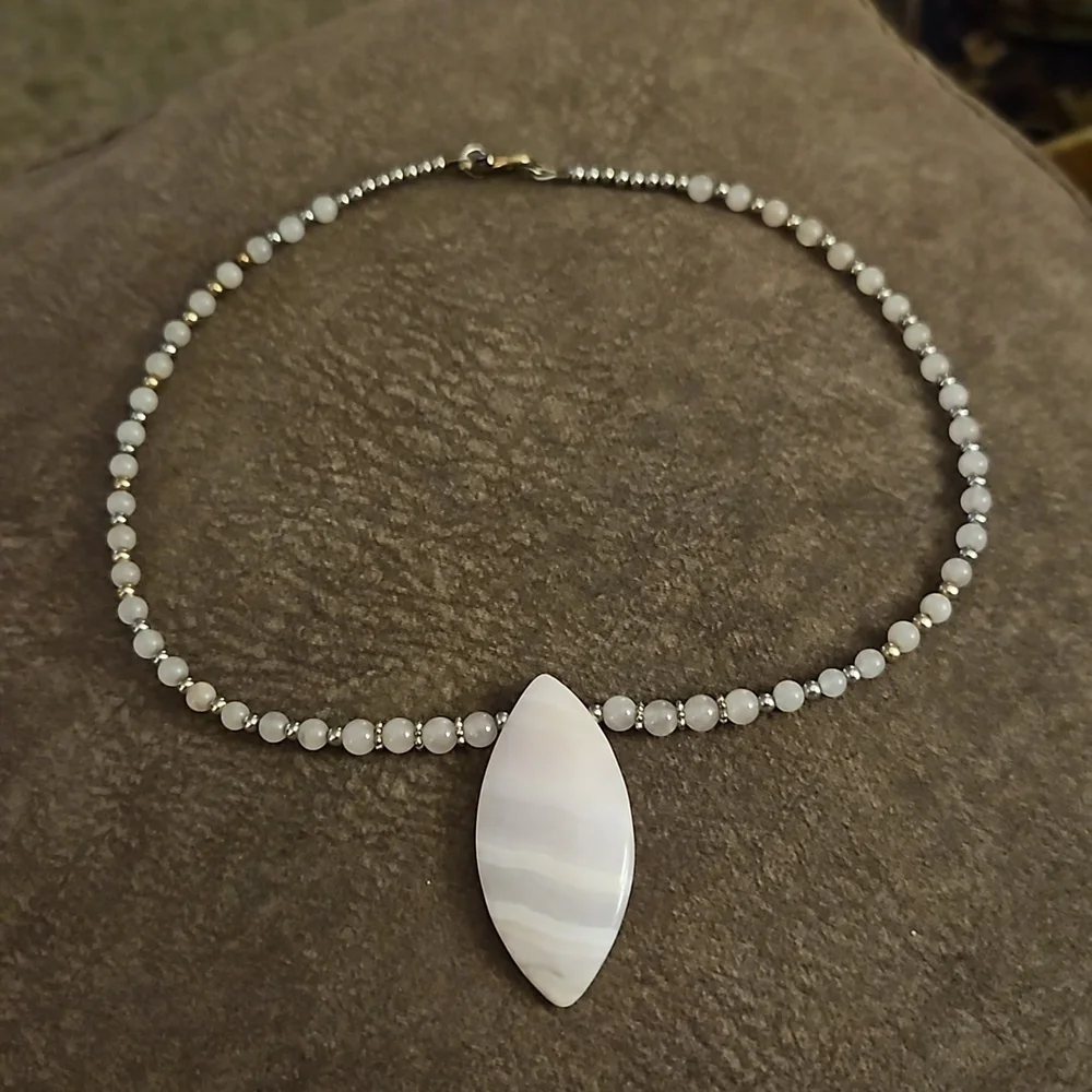 HANDMADE Rose Quartz Beaded Necklace - Picture 2 of 6